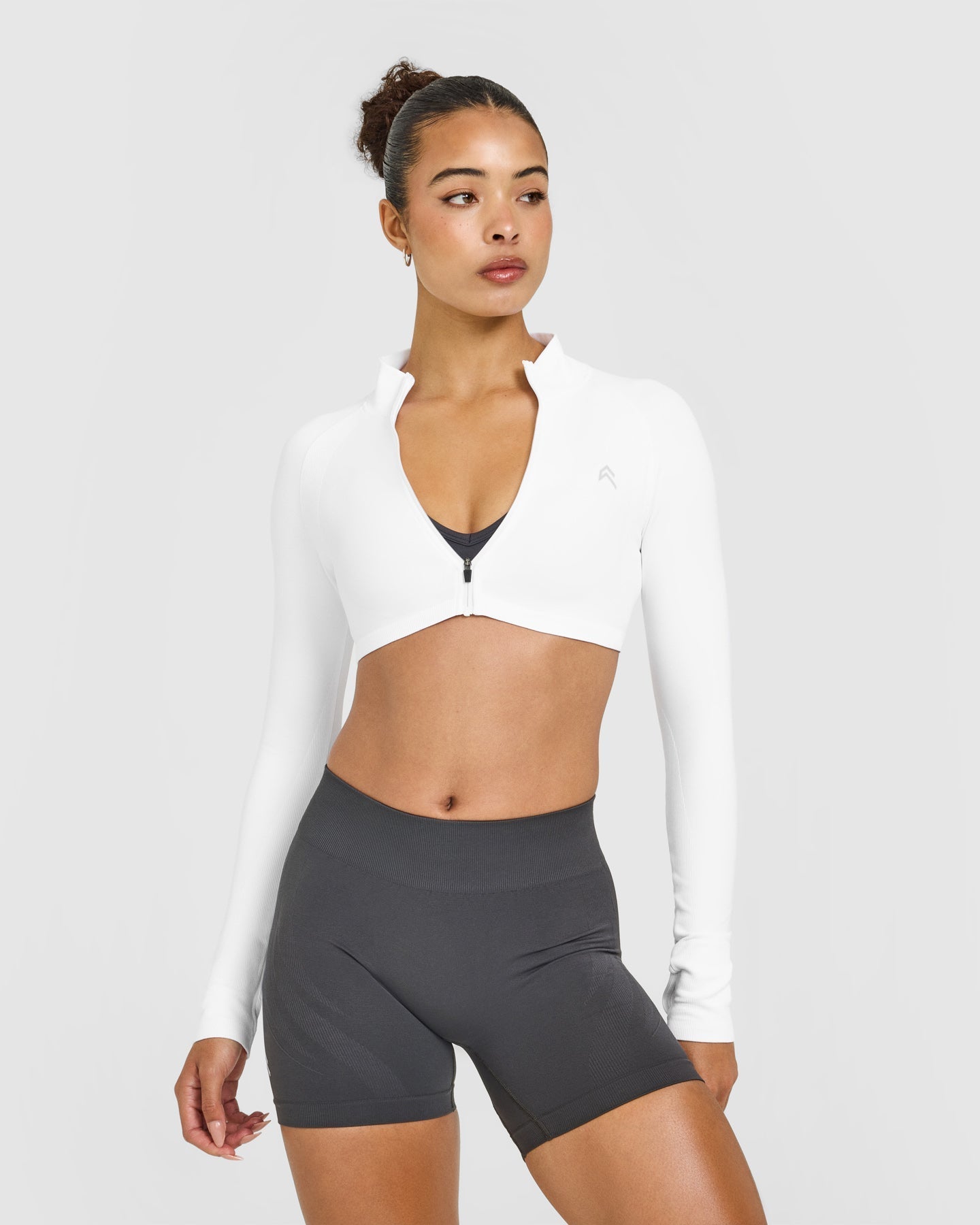 EnhanceLift™ Seamless Crop Jacket | White