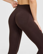 EnhanceLift™ Seamless Leggings with White Logo | Plum Brown
