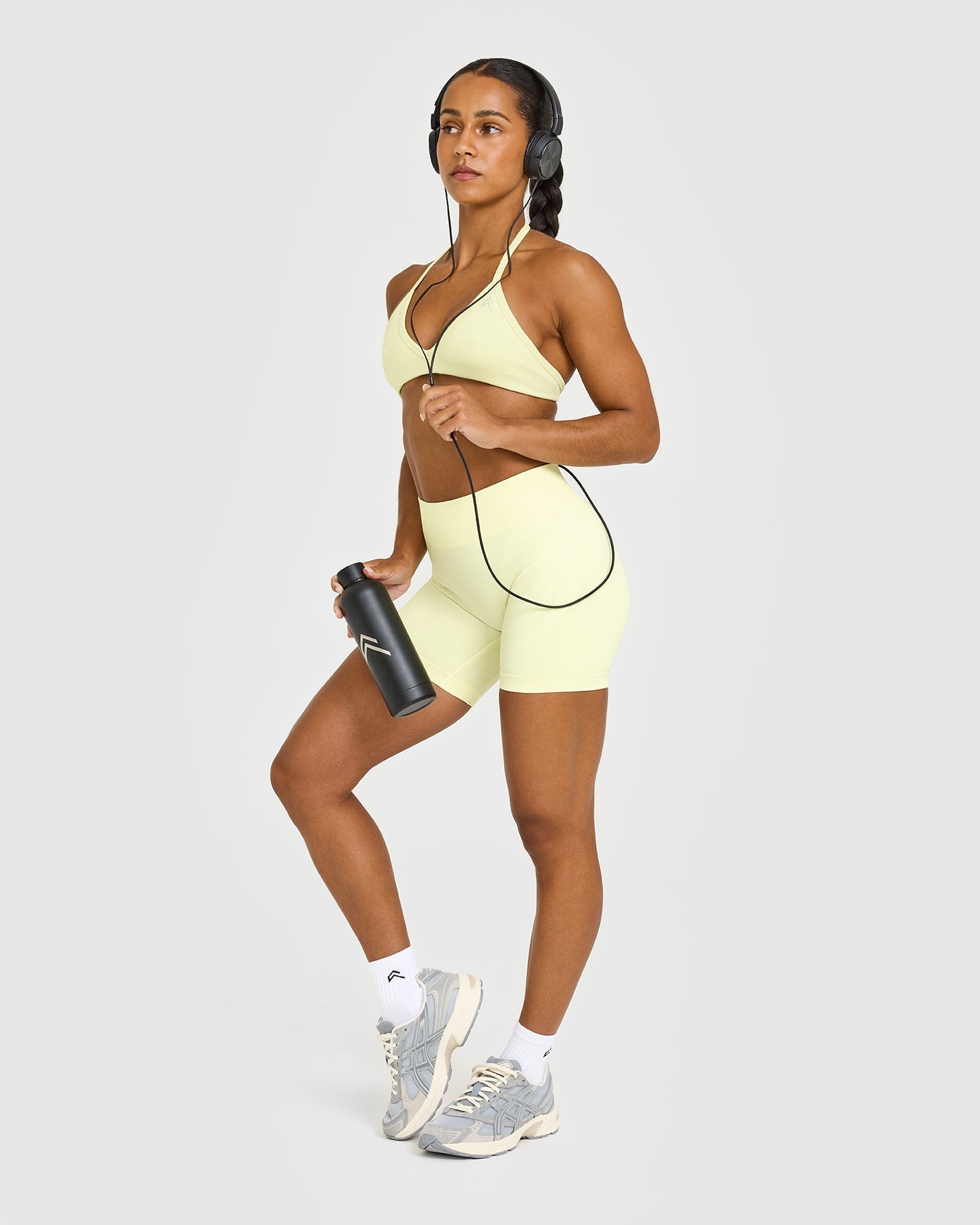 EnhanceLift™ Seamless Minimal Halter Neck Bralette | Pastel Yellow