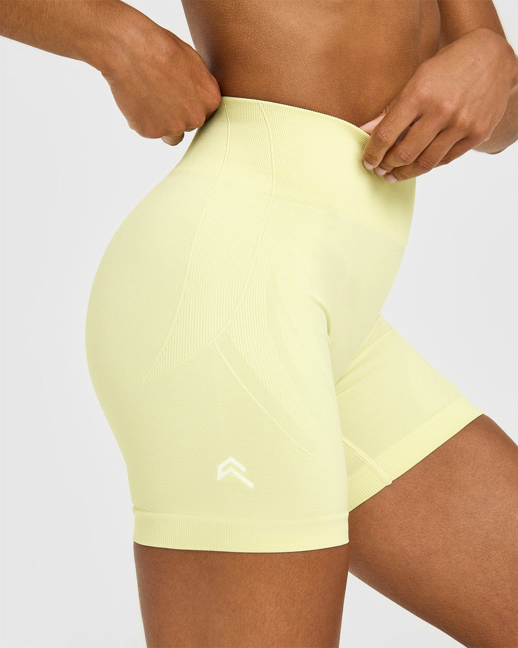 EnhanceLift™ Seamless Shorts | Pastel Yellow