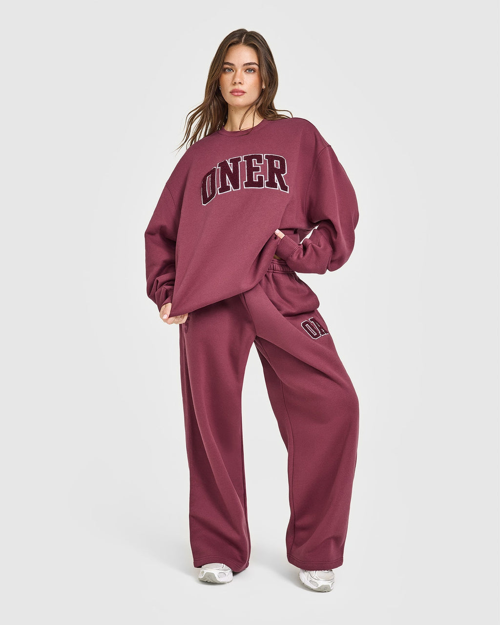 Foundations Oversized Oner 25 Sweatshirt | Burnt Maroon