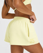 Foundations Oversized Oner 25 Shorts | Pastel Yellow