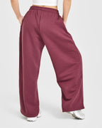 Foundations Oversized Oner 25 Straight Leg Joggers | Burnt Maroon