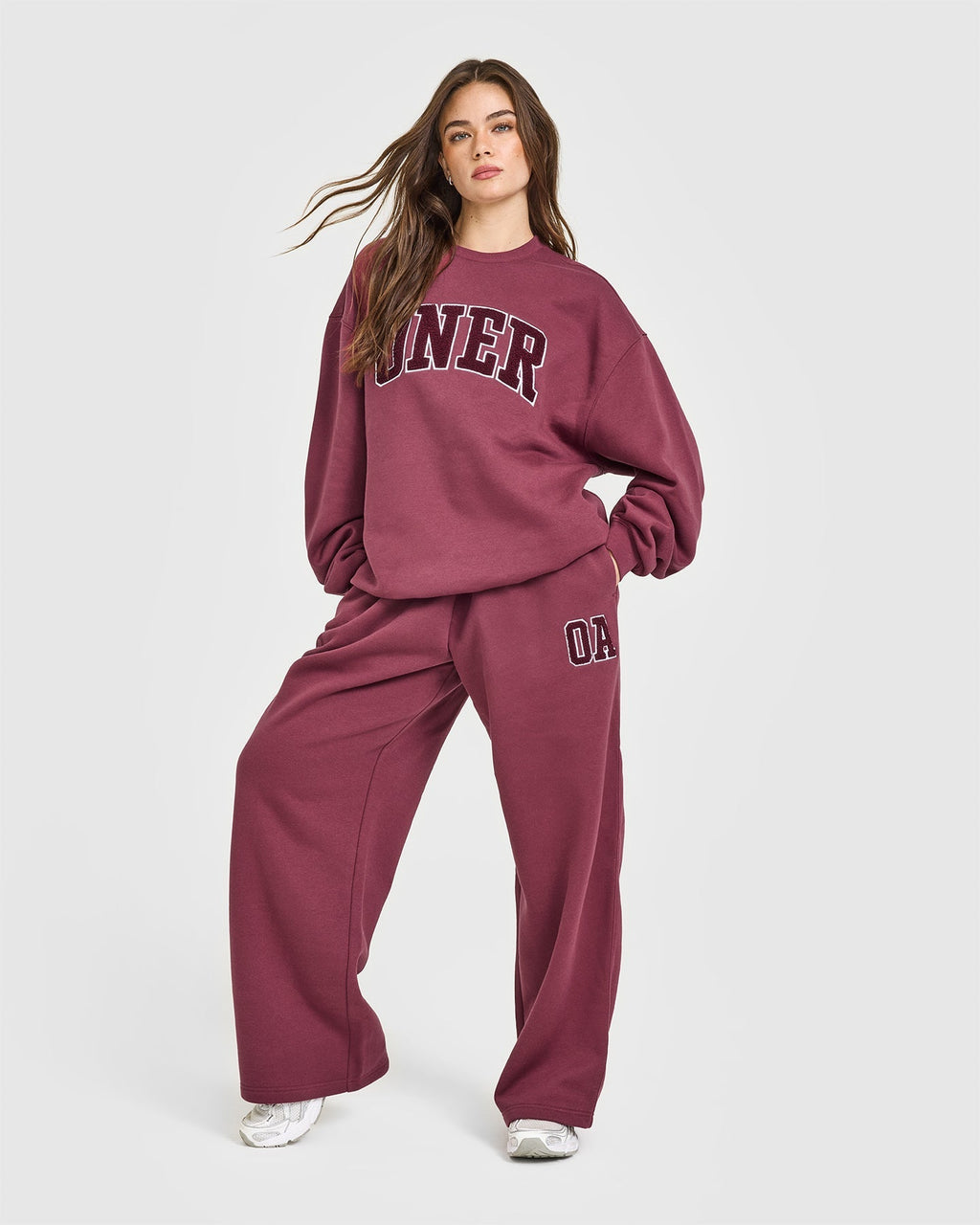 Foundations Oversized Oner 25 Straight Leg Joggers | Burnt Maroon