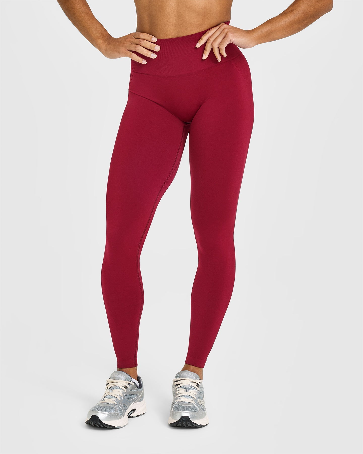 Effortless Seamless Leggings with White Logo | Claret Red