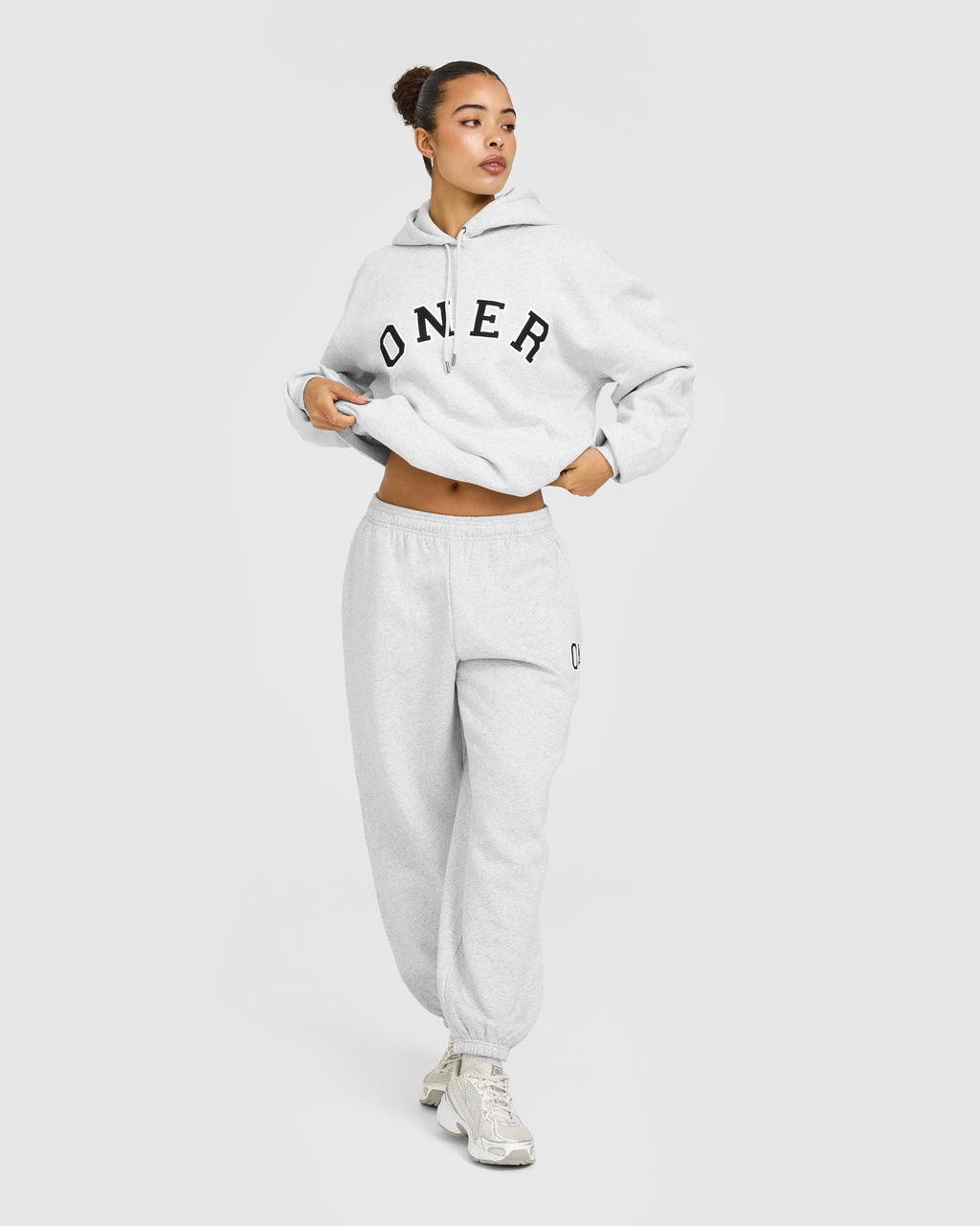 Foundations Oversized Oner Girlfriend Joggers | Light Grey Marl