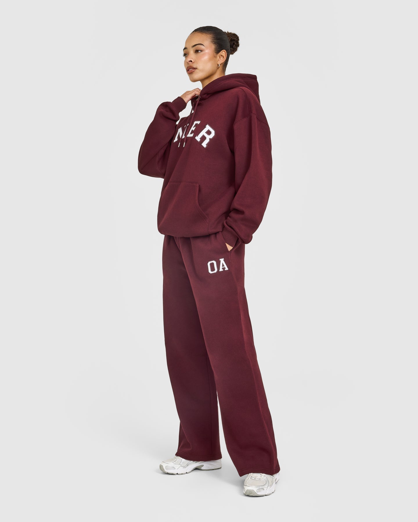 Foundations Oversized Oner Girlfriend Straight Leg Joggers | Rosewood