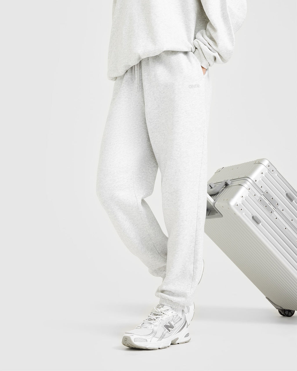 Mid Weight Relaxed Joggers | Light Grey Marl