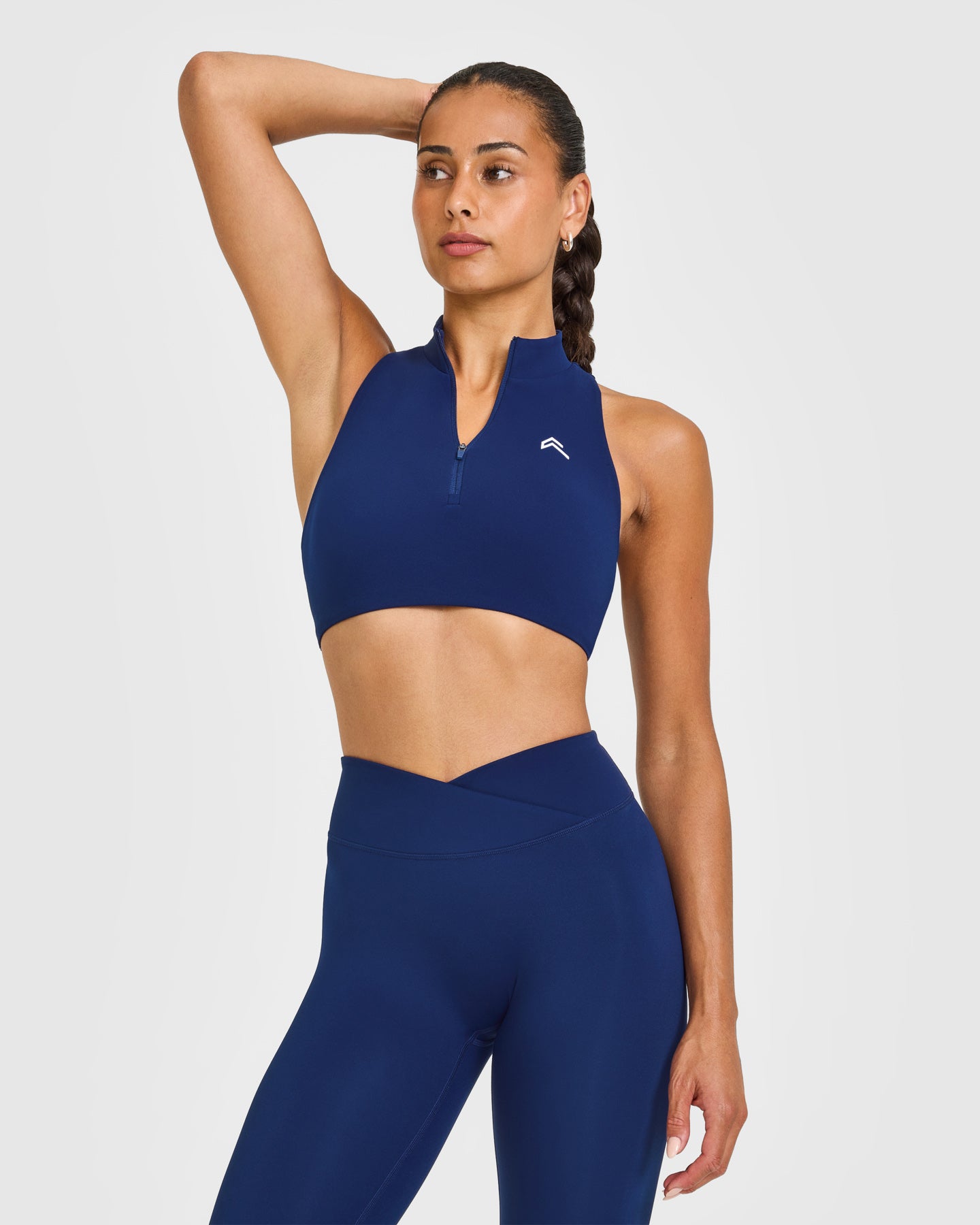 EasyLift™ Zip High Neck Sports Bra with White Logo | Midnight