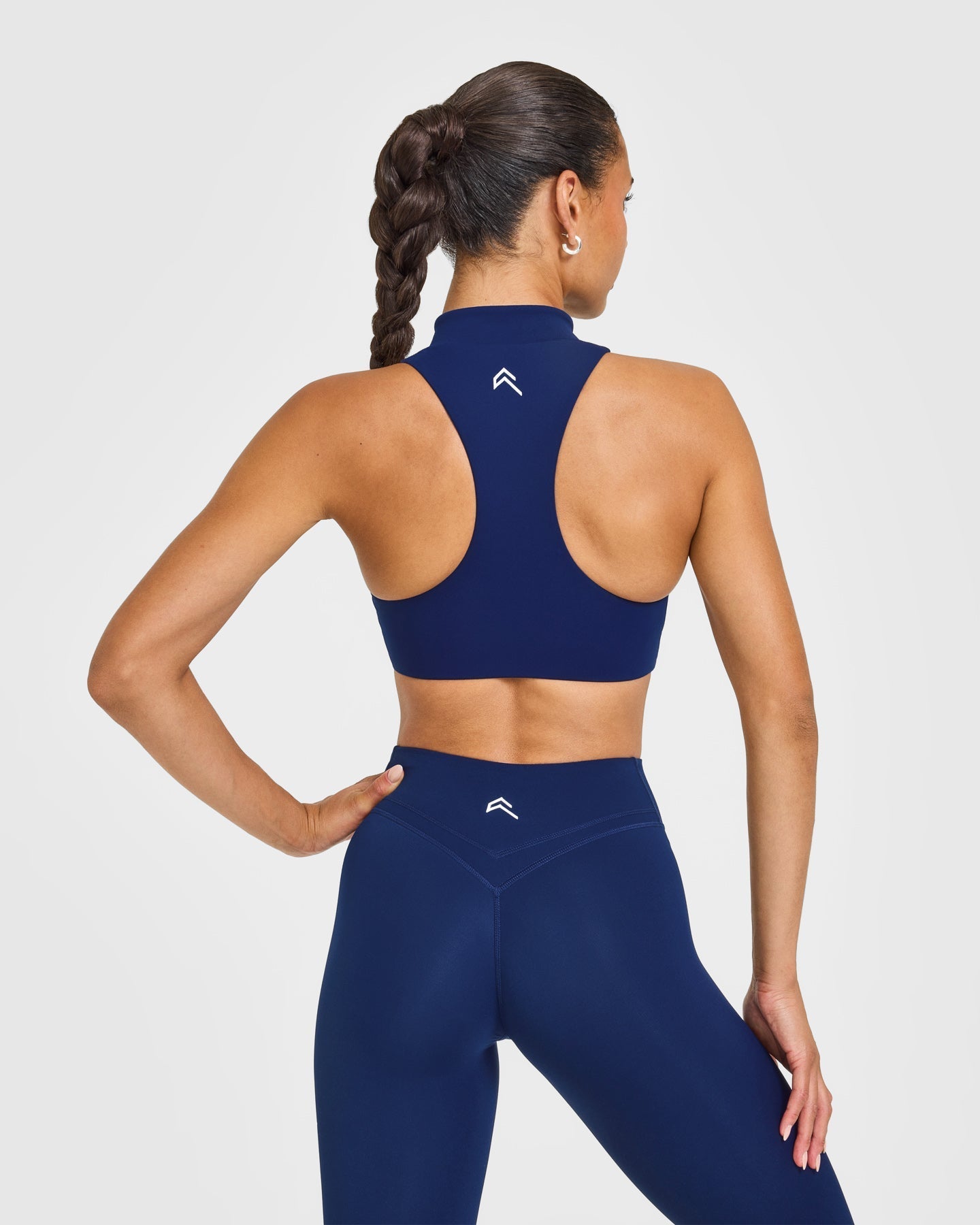 EasyLift™ Zip High Neck Sports Bra with White Logo | Midnight