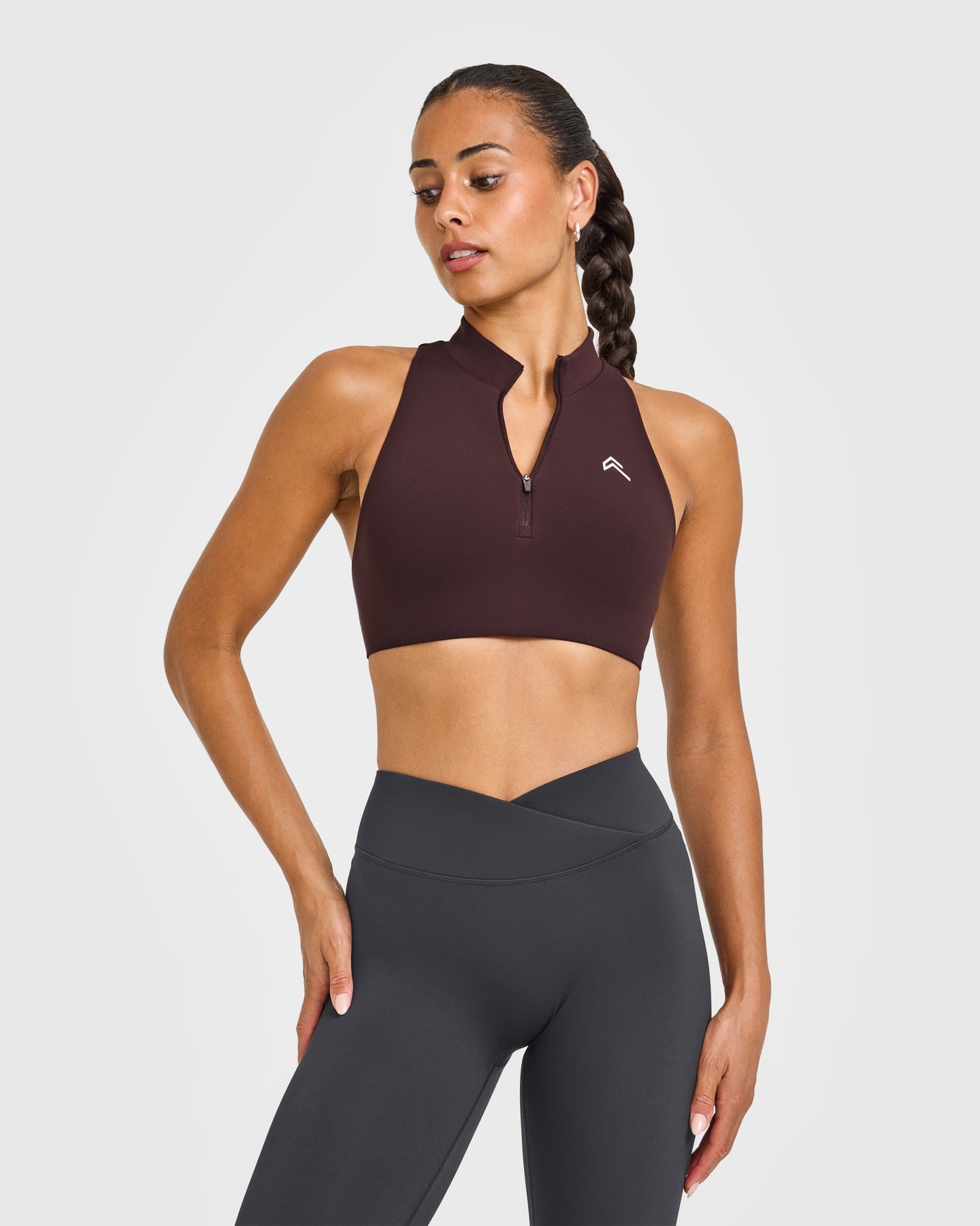 EasyLift™ Zip High Neck Sports Bra with White Logo | Plum Brown