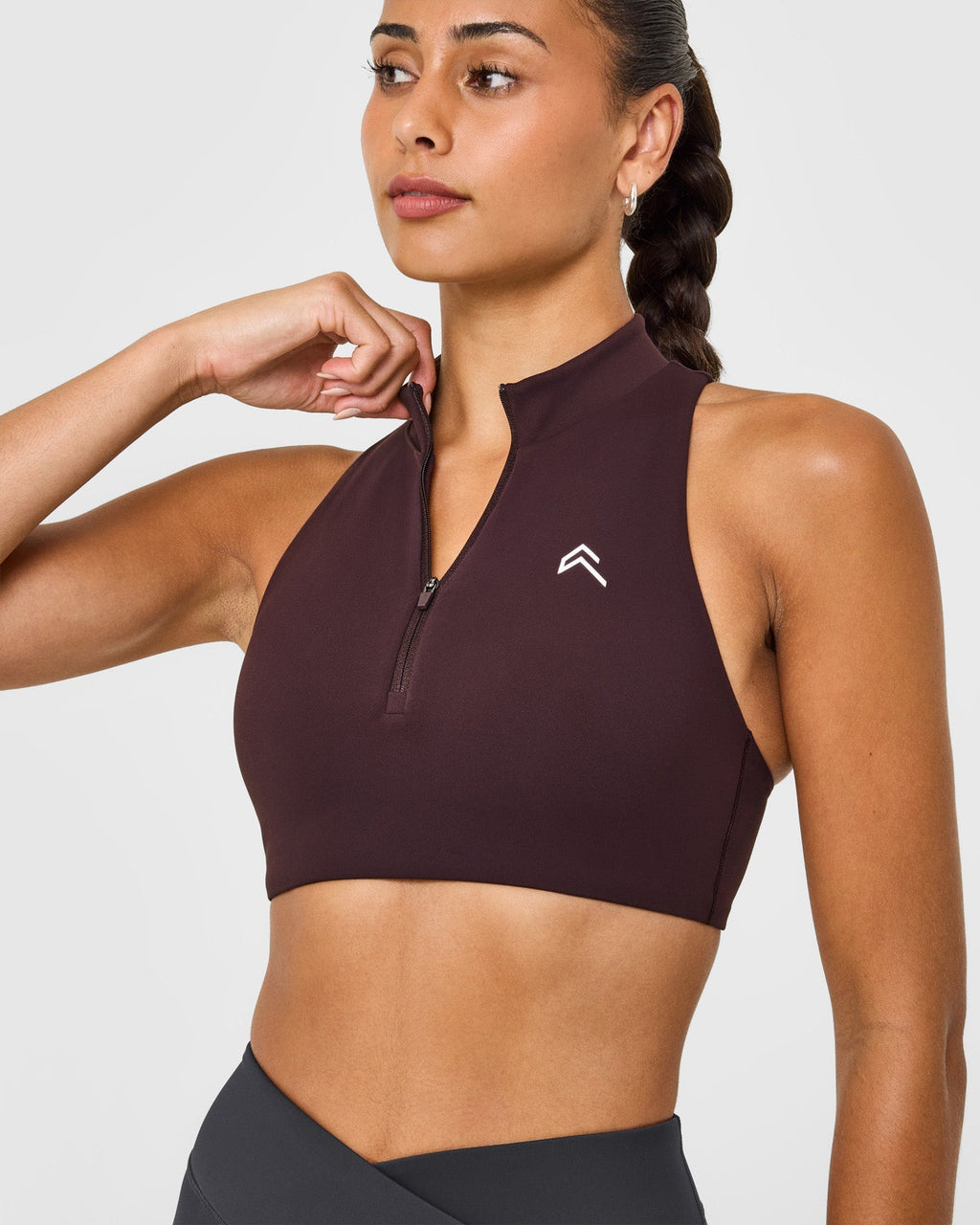 EasyLift™ Zip High Neck Sports Bra with White Logo | Plum Brown