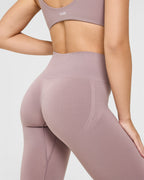 Effortless Seamless Leggings with White Logo | Dusty Purple