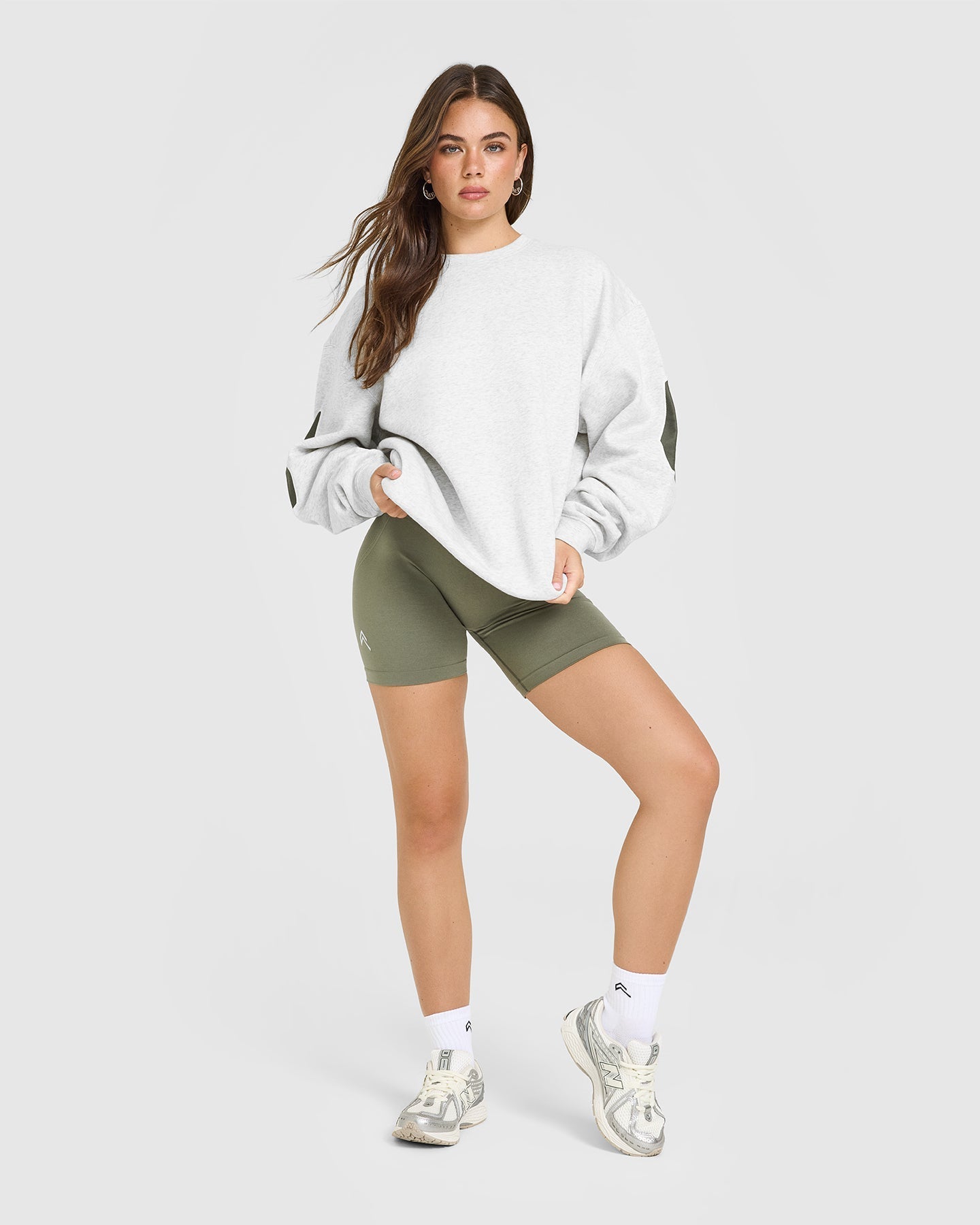 Foundations Oversized Oner Crew Neck Sweatshirt | Light Grey Marl