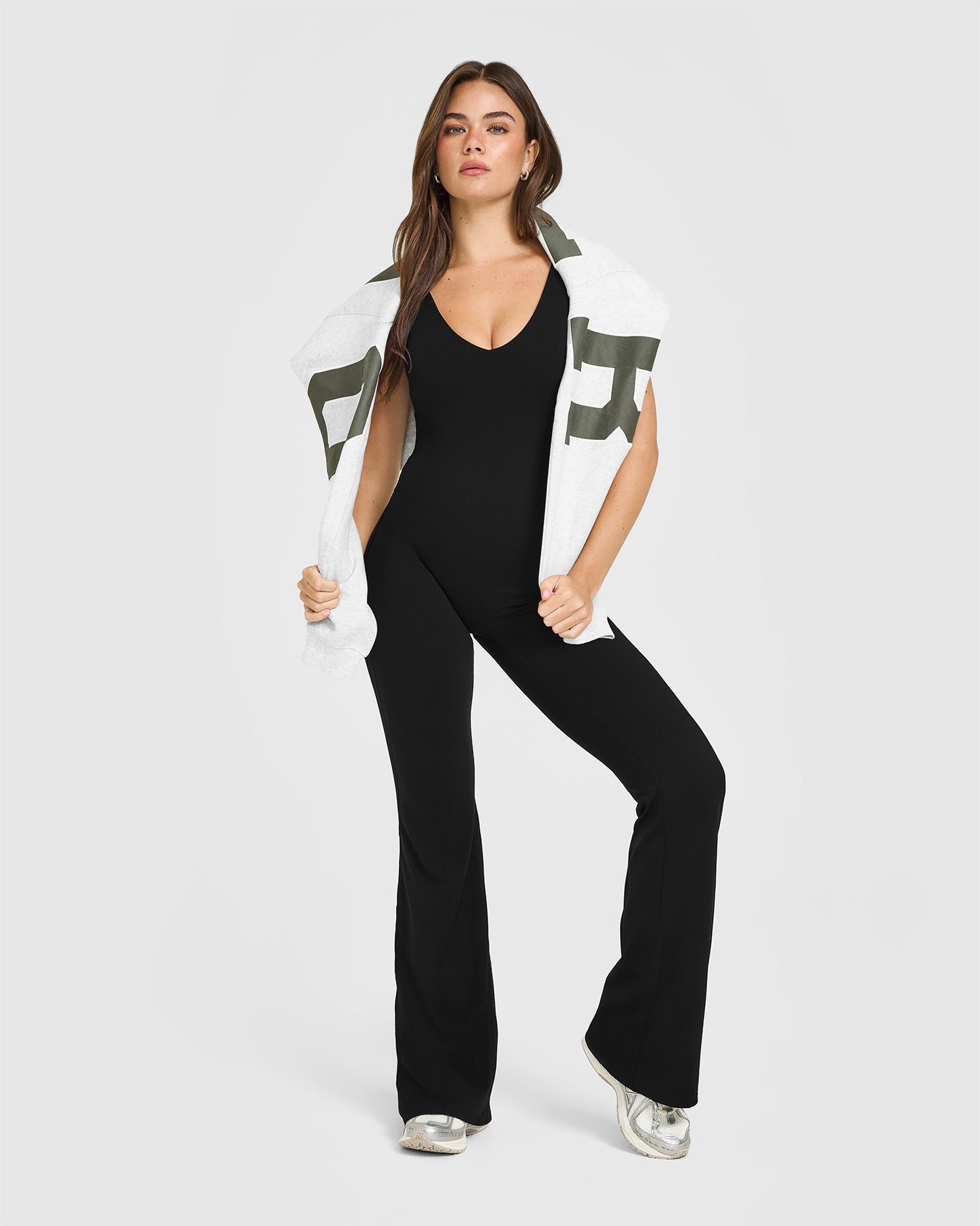 SoftMotion™ Scoop Back Flared All In One Long with White Logo | Black