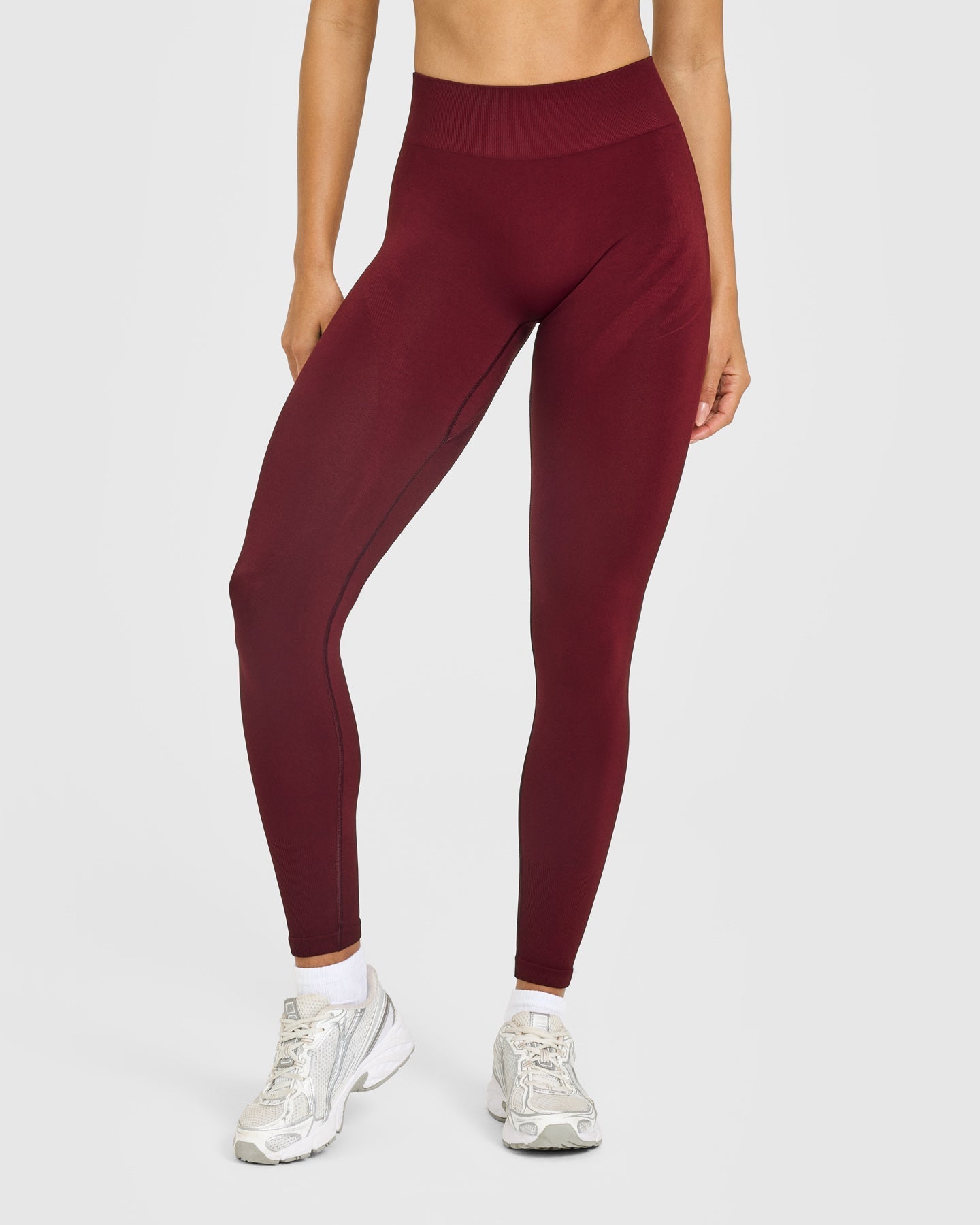EnhanceLift™ Seamless Leggings with White Logo | Rosewood