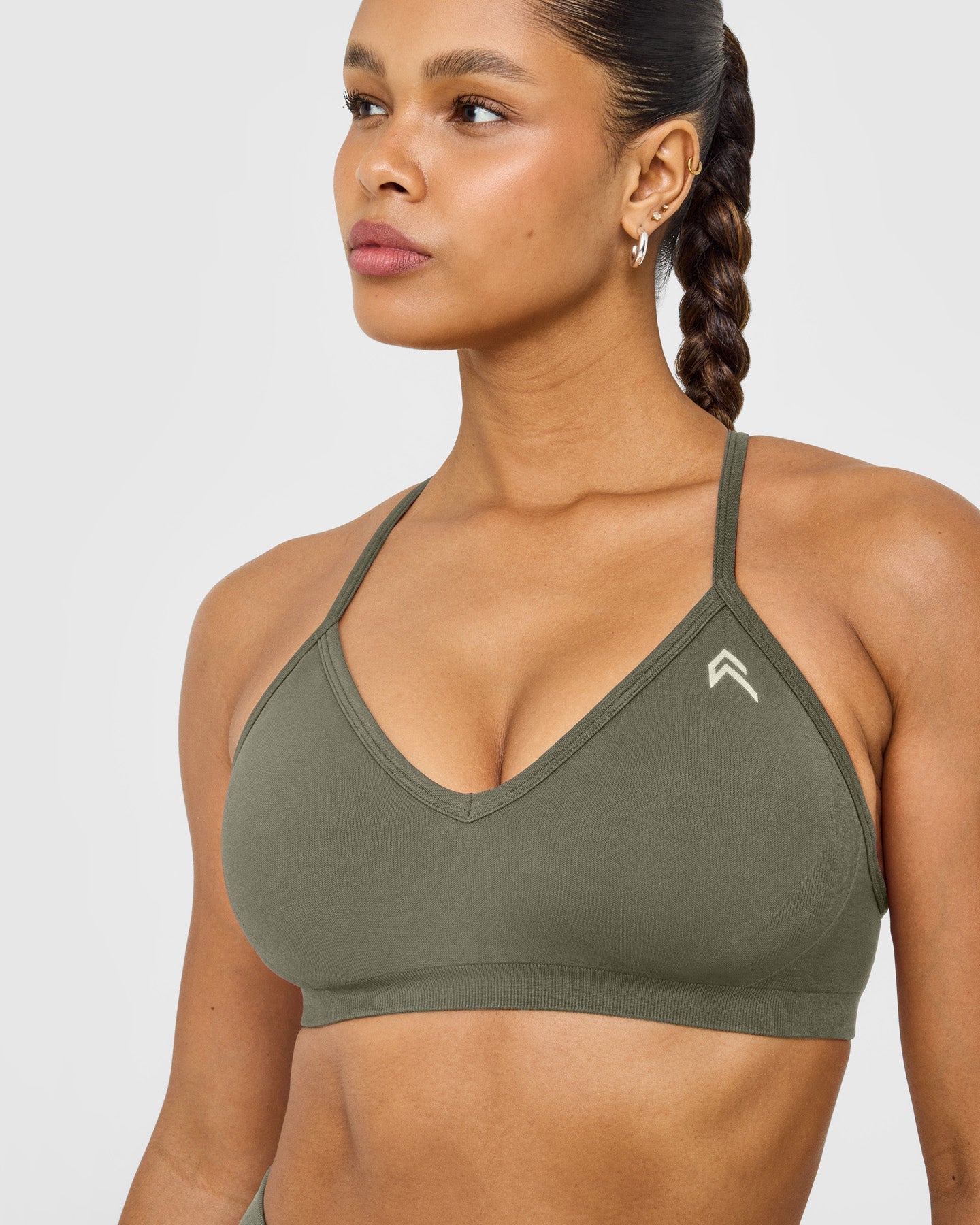 EnhanceLift™ Seamless Strappy Sports Bra with White Logo | Alpine Green